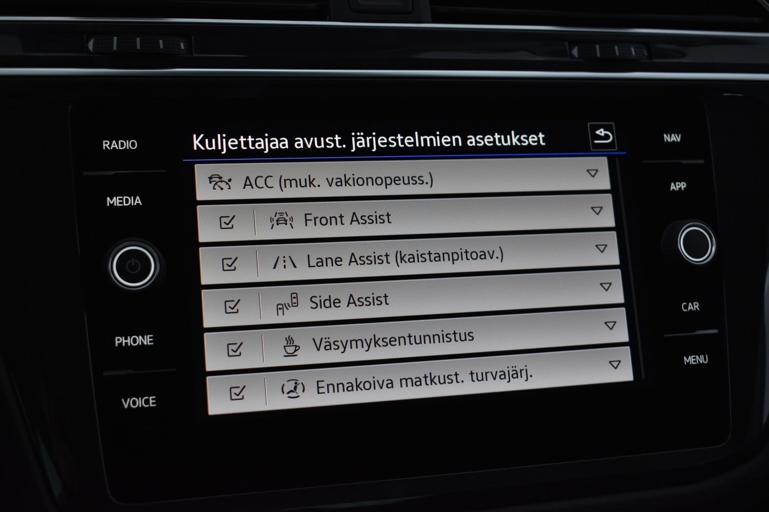 Volkswagen Tiguan vaihtoauto