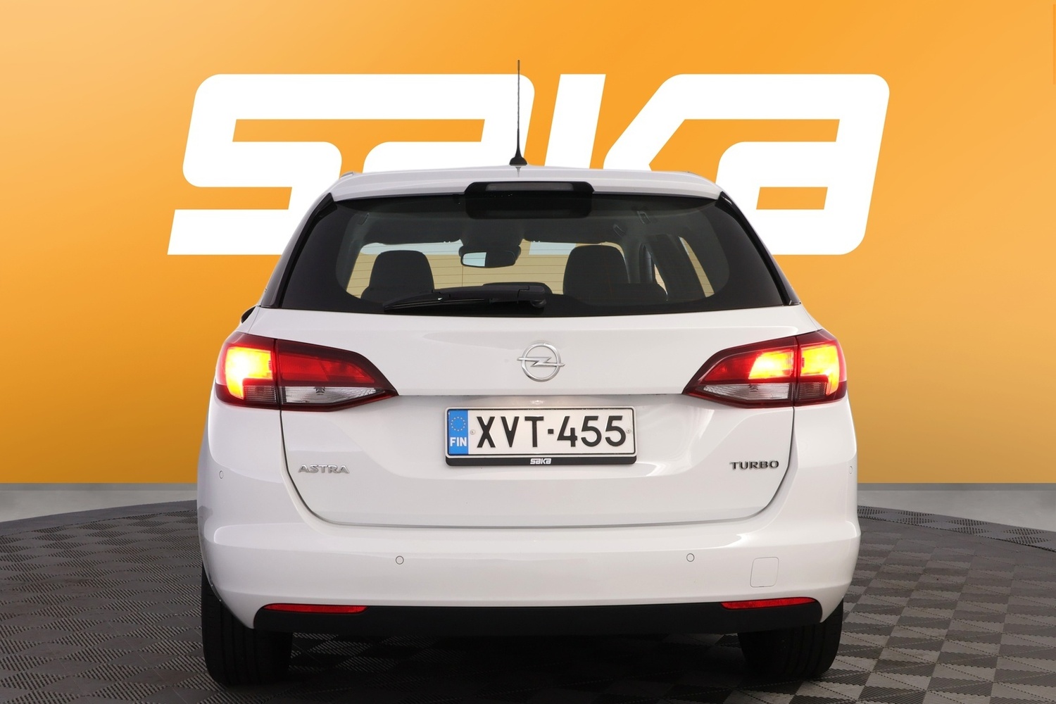 Opel Astra vaihtoauto
