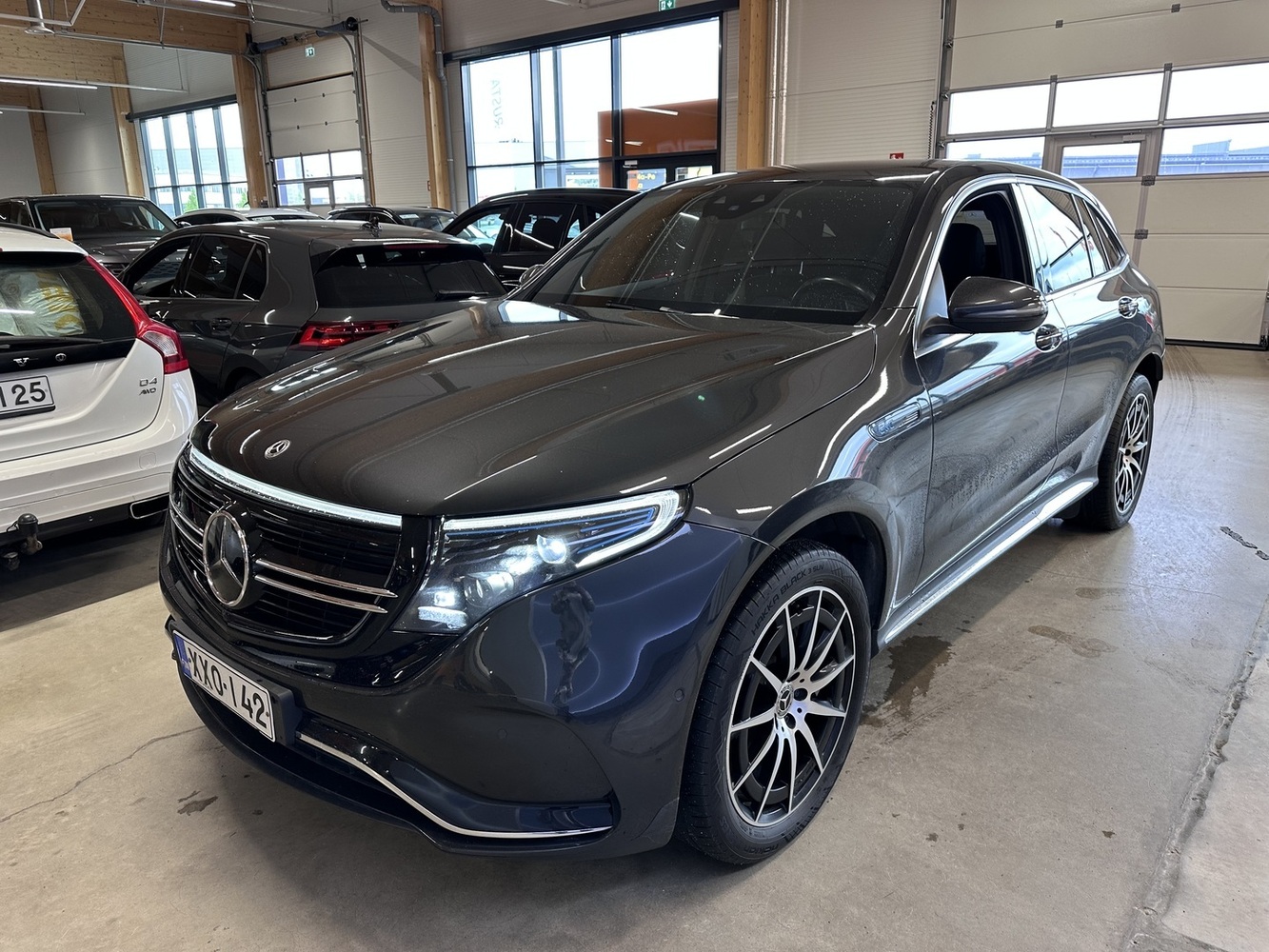 Mercedes-Benz EQC vaihtoauto