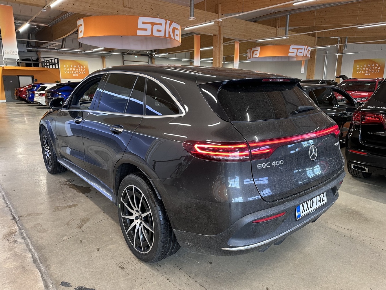 Mercedes-Benz EQC vaihtoauto