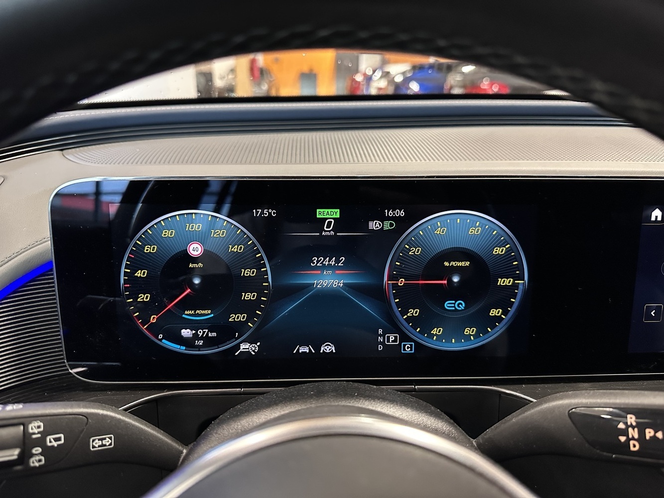 Mercedes-Benz EQC vaihtoauto