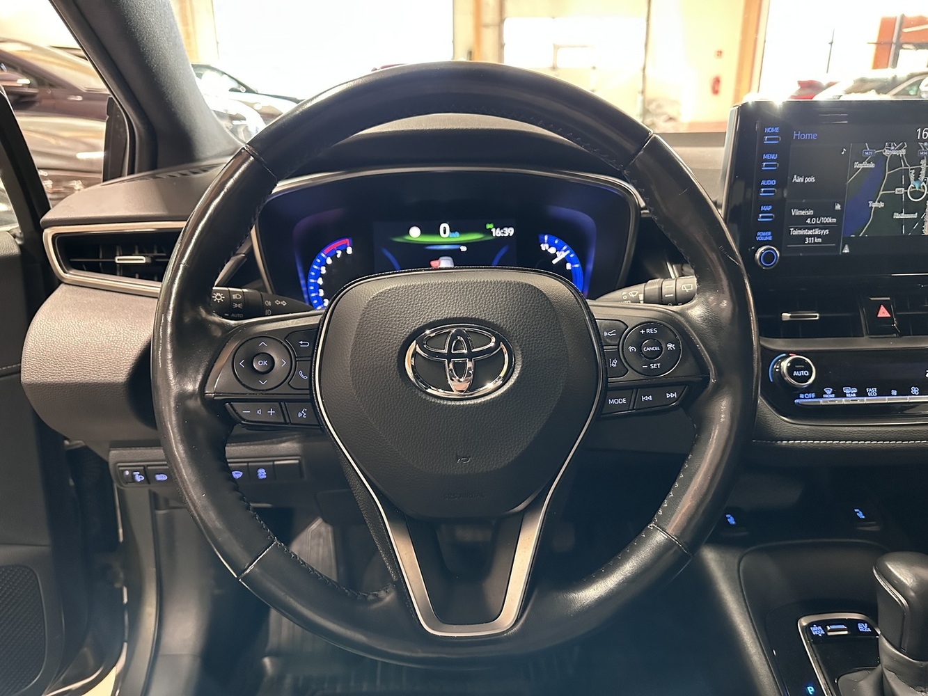 Toyota Corolla vaihtoauto