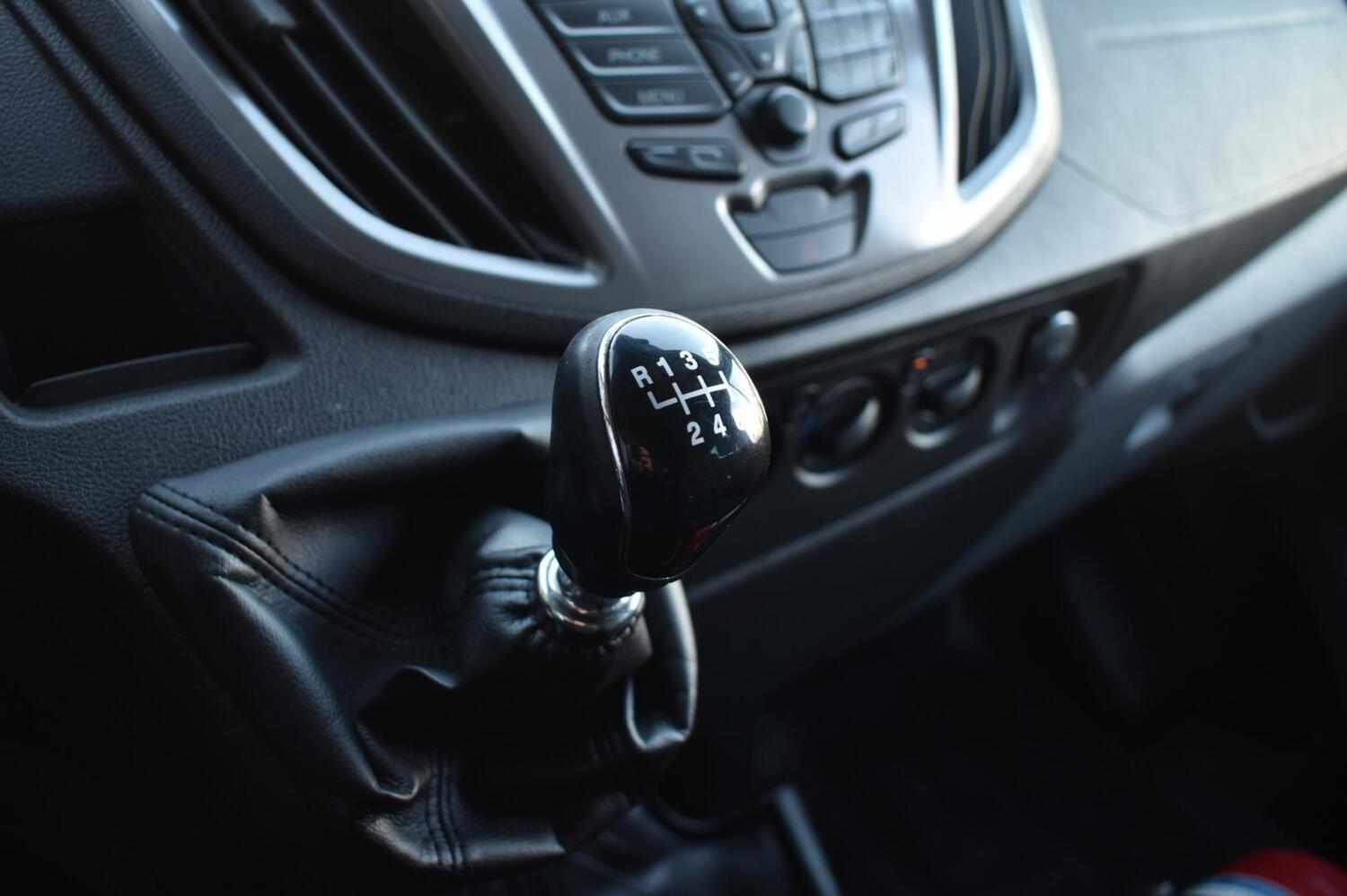 Ford Transit vaihtoauto