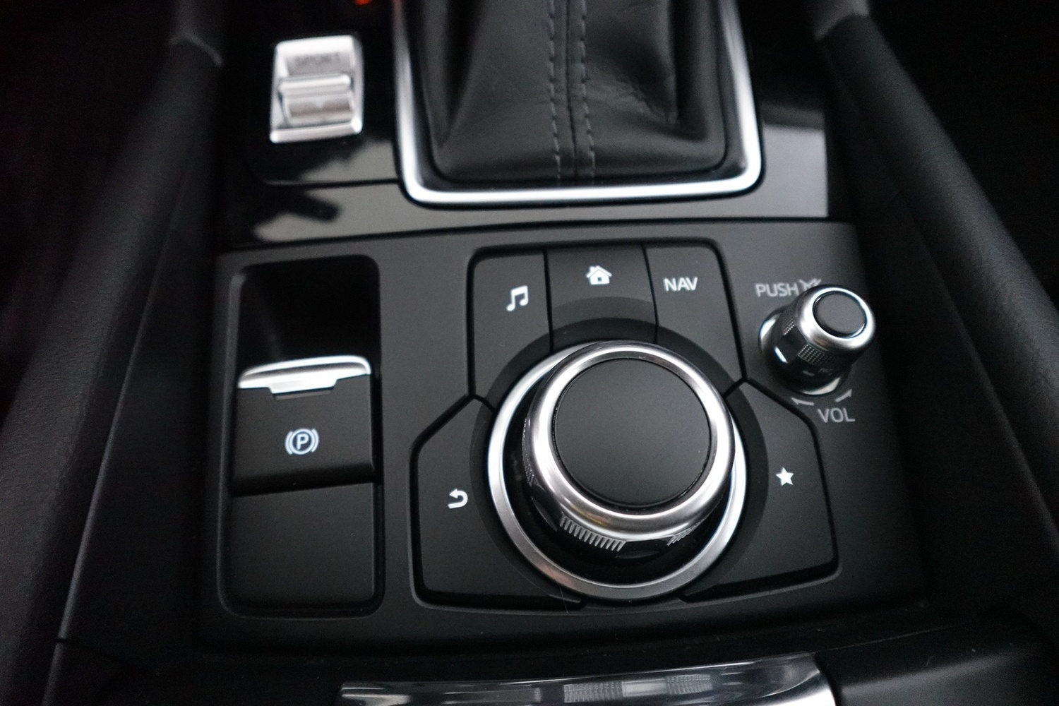 Mazda 3 vaihtoauto