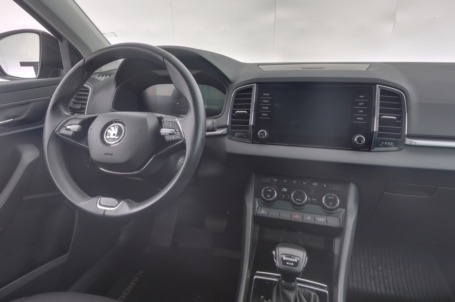 Skoda Karoq vaihtoauto