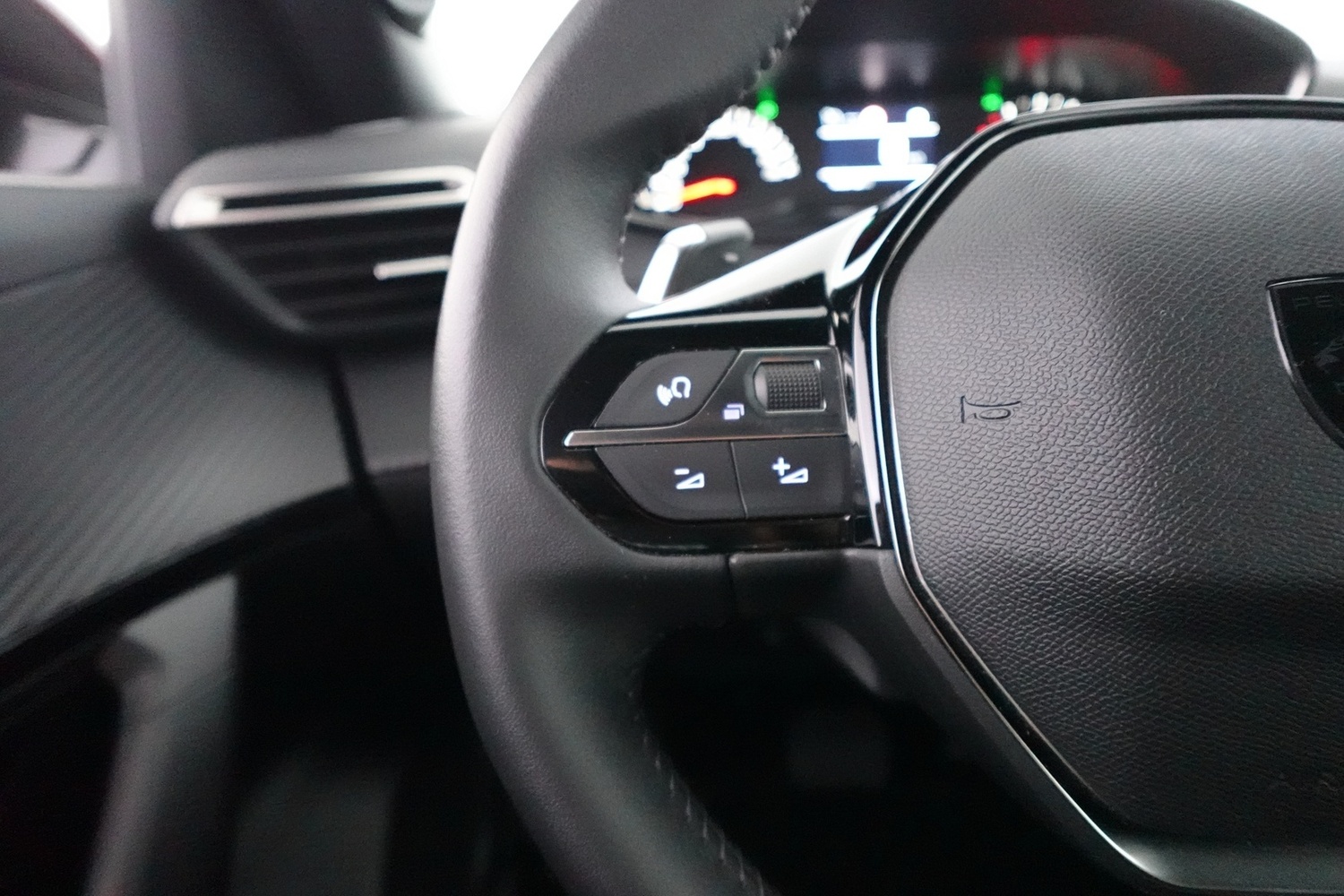 Peugeot 2008 vaihtoauto