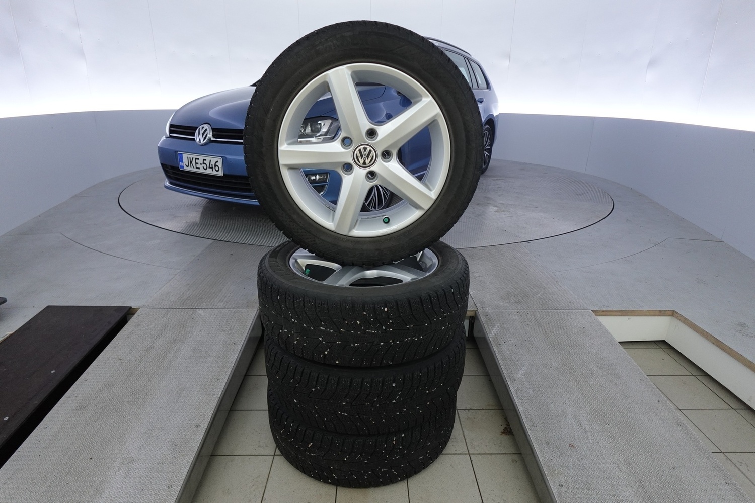 Volkswagen Golf vaihtoauto