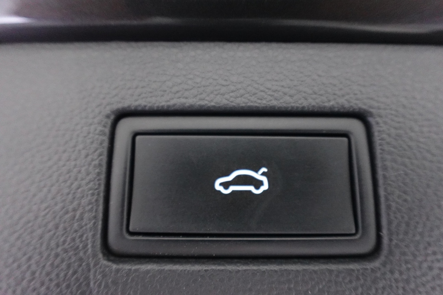 Volkswagen Arteon vaihtoauto