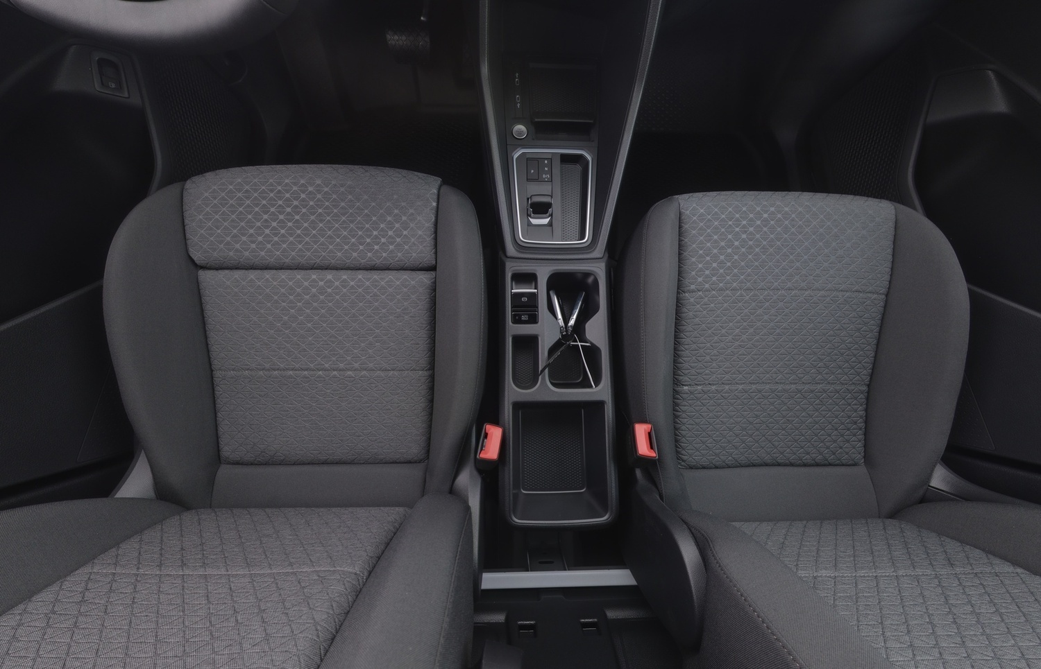 Ford Transit Connect vaihtoauto