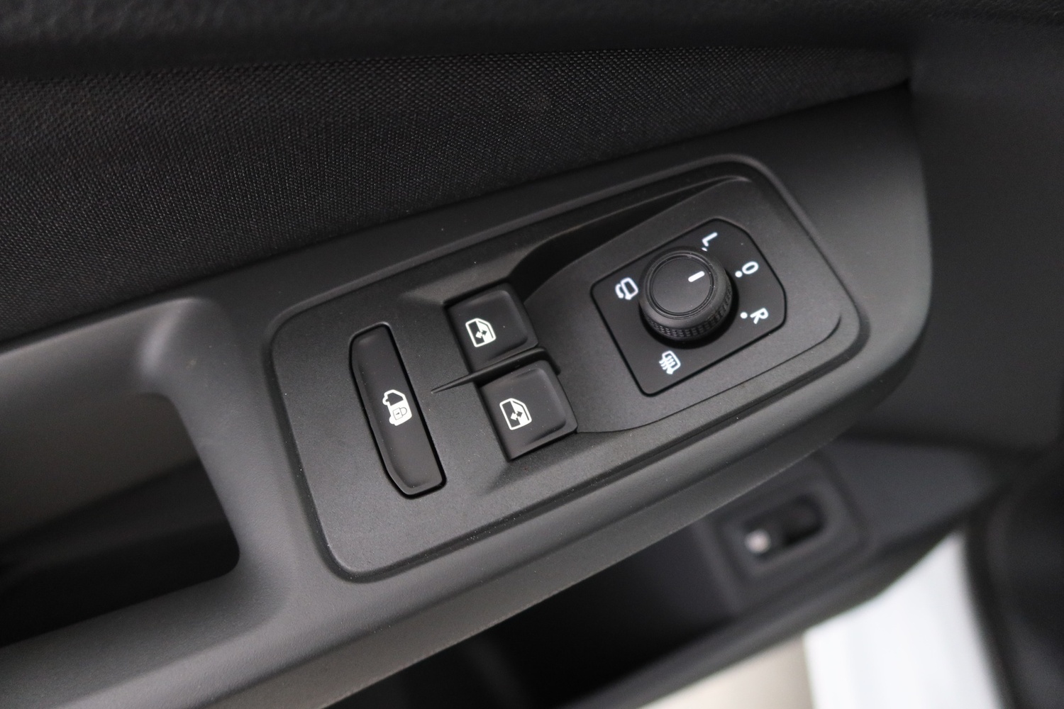 Ford Transit Connect vaihtoauto