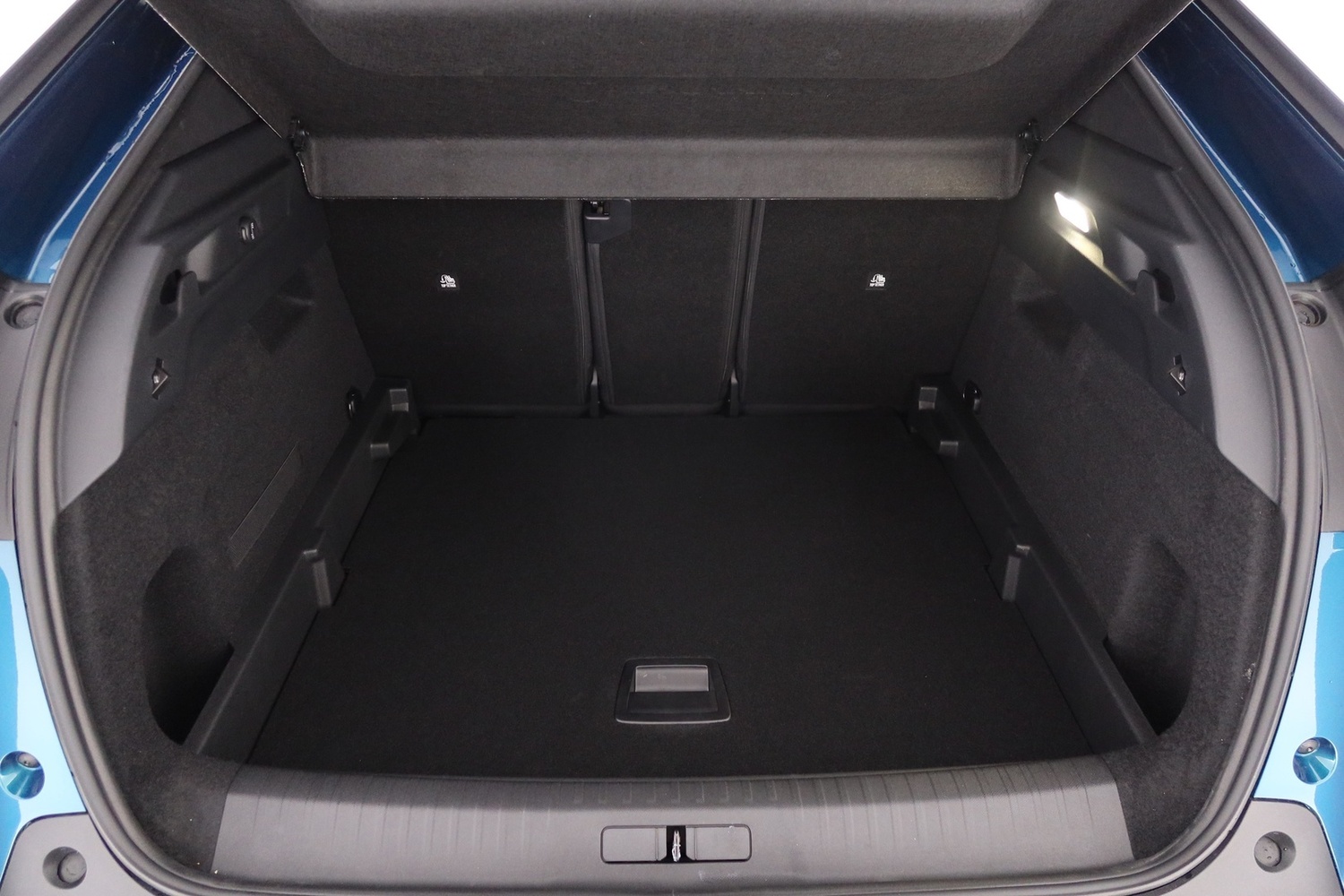 Peugeot E-3008 vaihtoauto