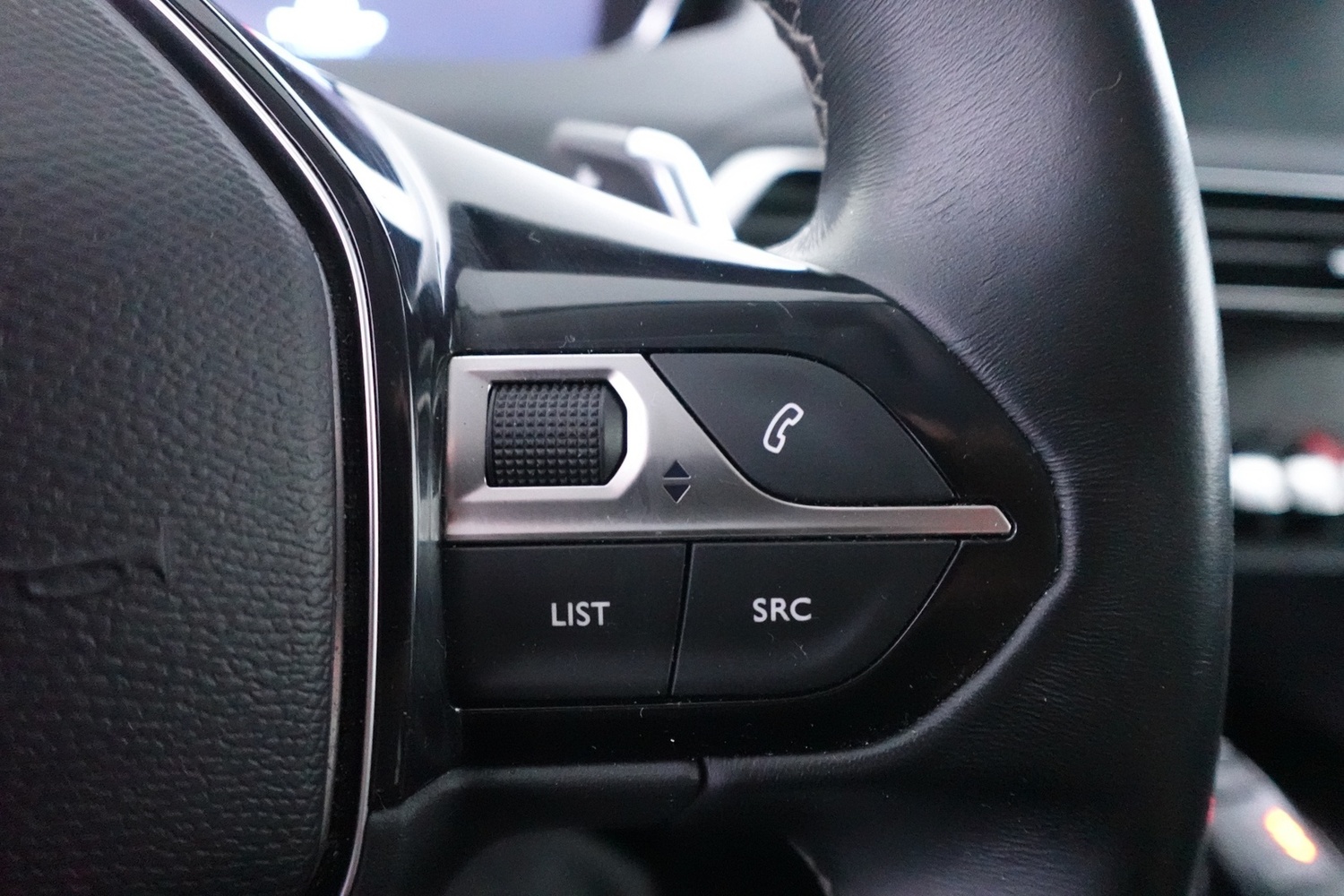 Peugeot 5008 vaihtoauto