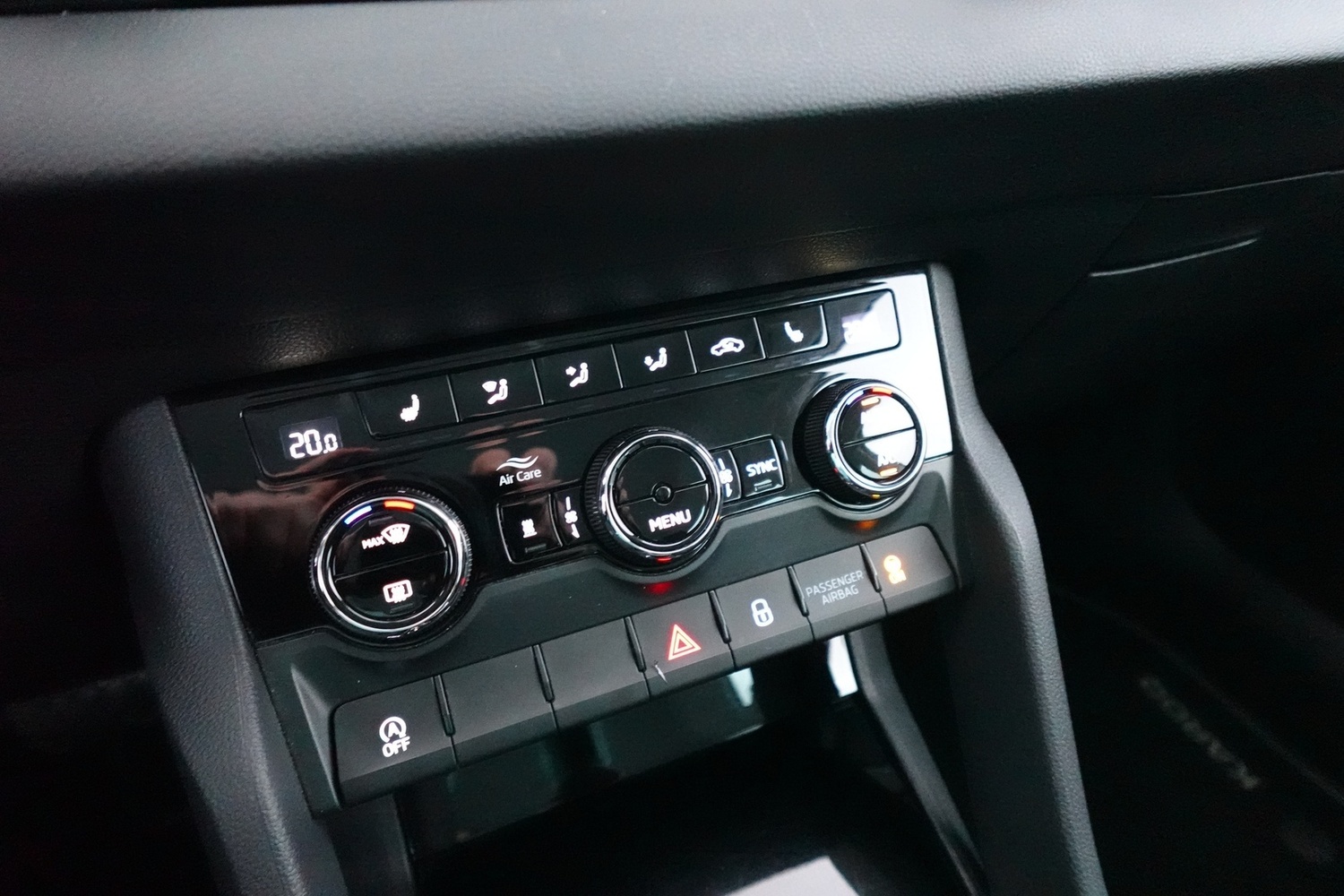 Skoda Karoq vaihtoauto
