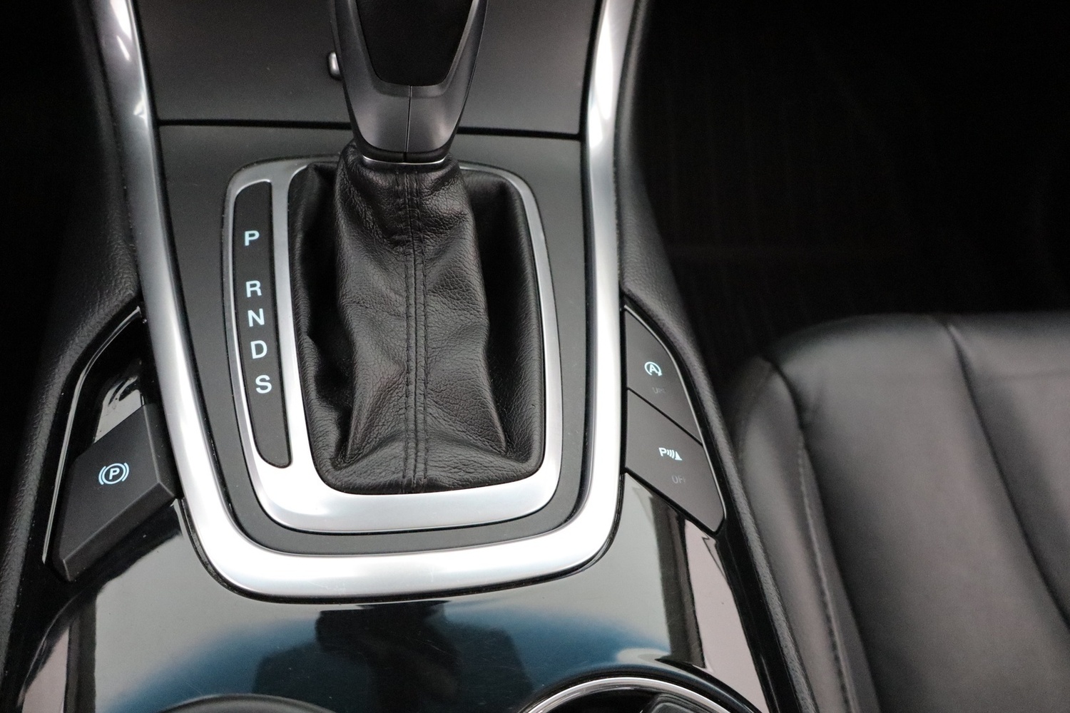 Ford Edge vaihtoauto