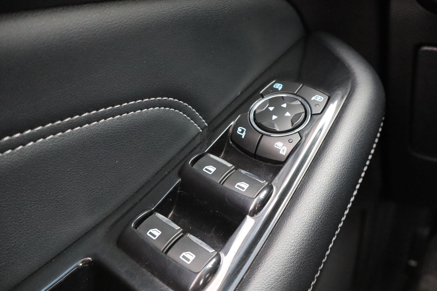 Ford Edge vaihtoauto
