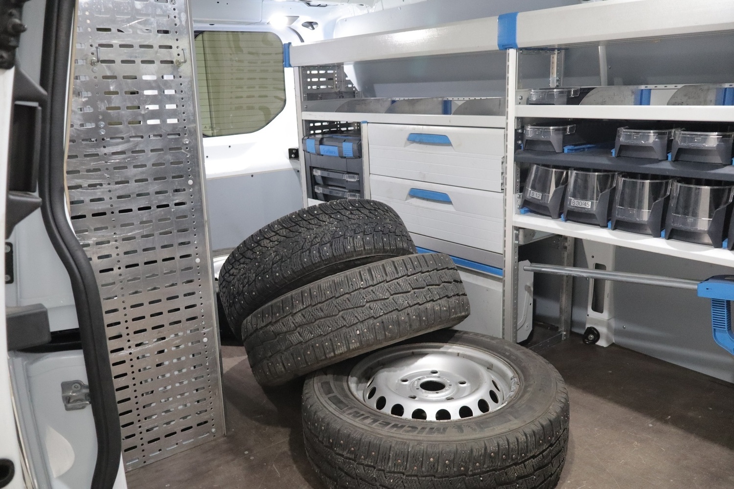 Ford Transit Custom vaihtoauto