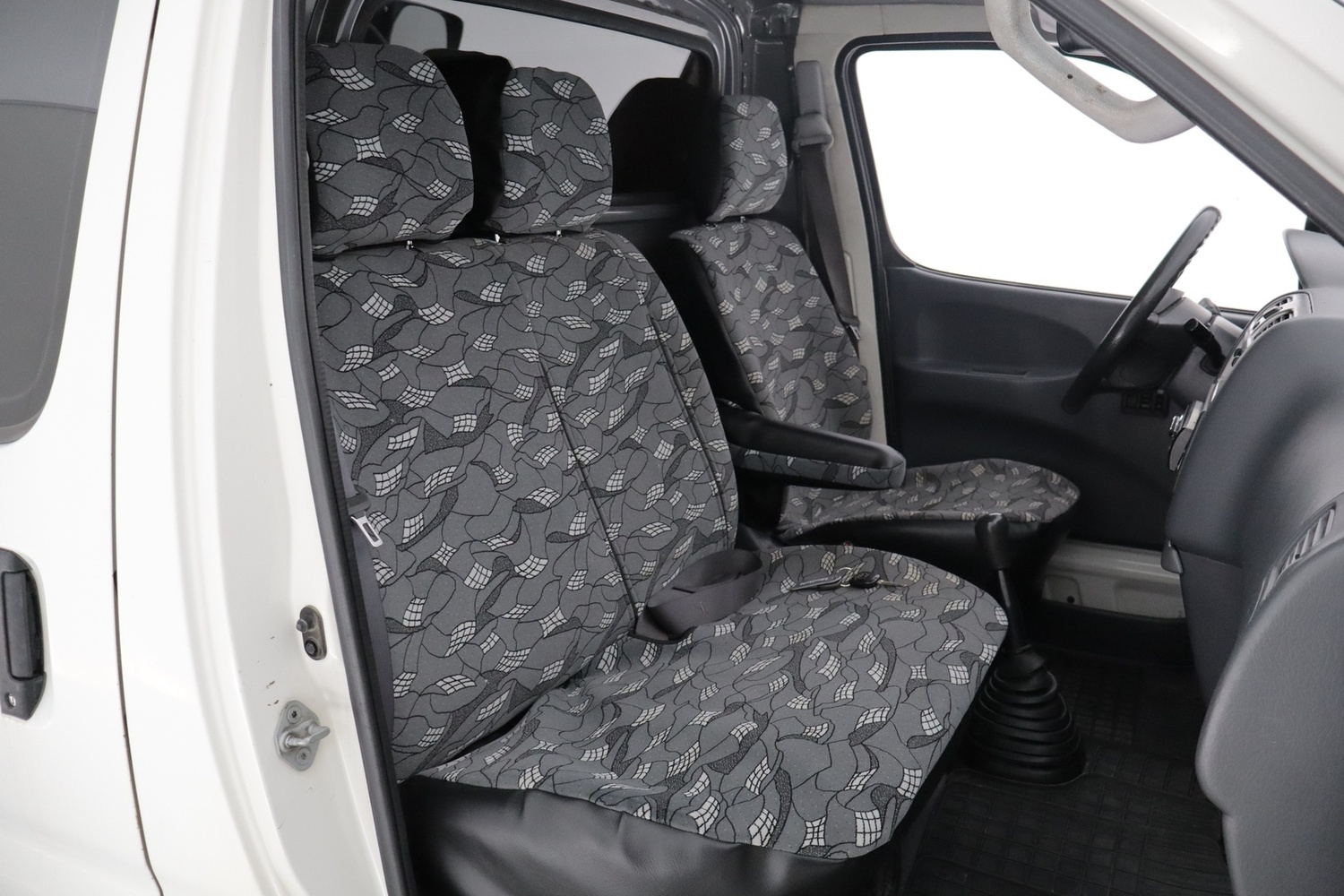 Toyota Hiace vaihtoauto