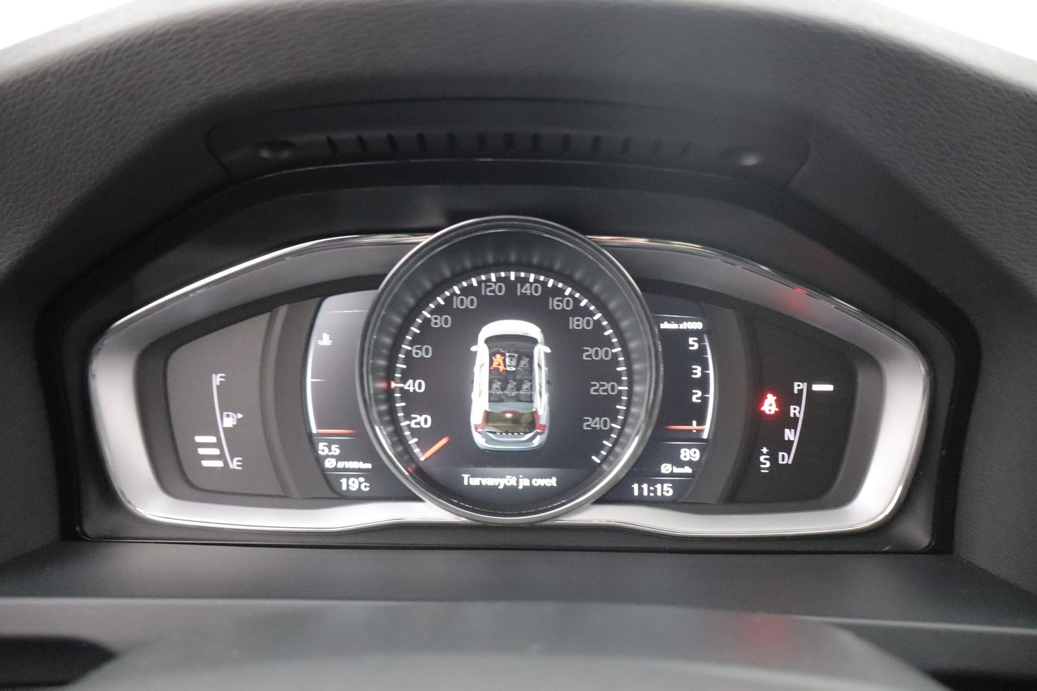 Volvo V60 vaihtoauto