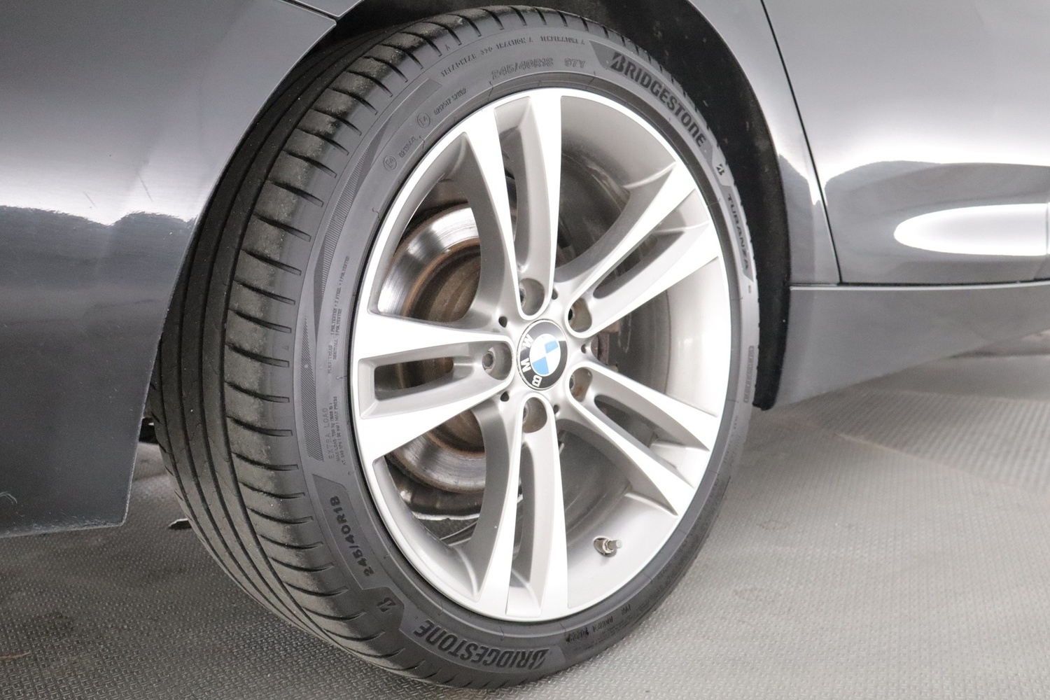 BMW 320 vaihtoauto