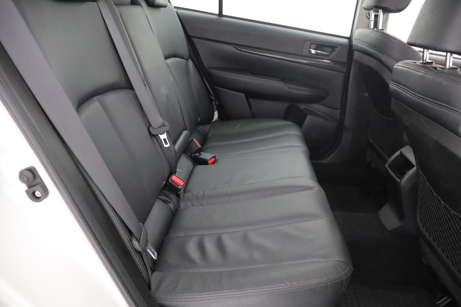 Subaru Legacy vaihtoauto