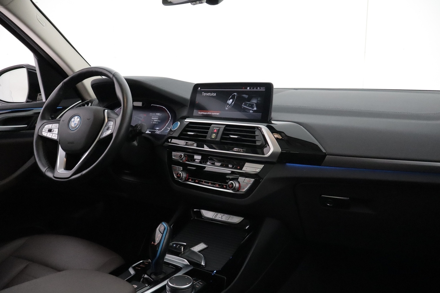 BMW iX3 vaihtoauto