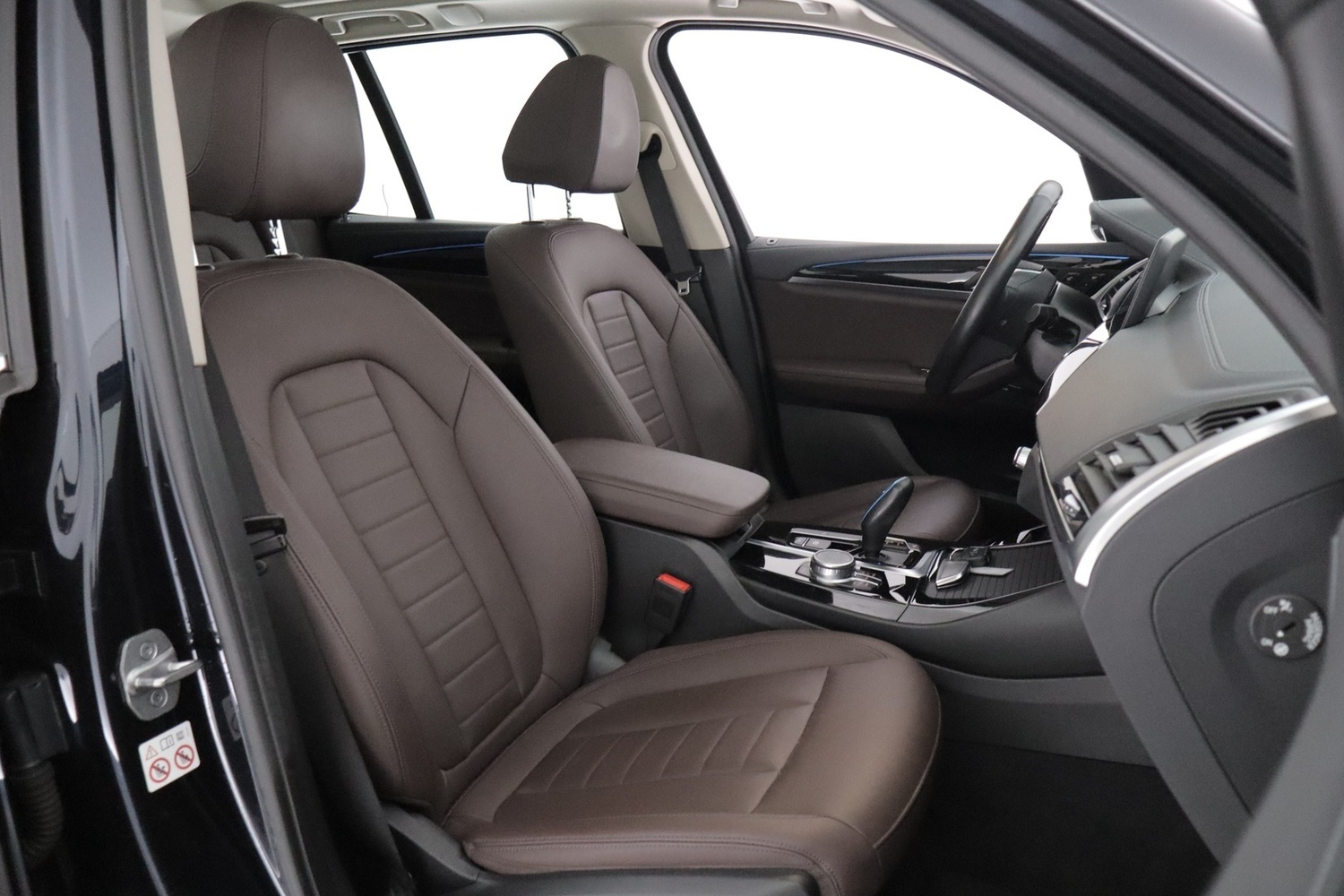 BMW iX3 vaihtoauto