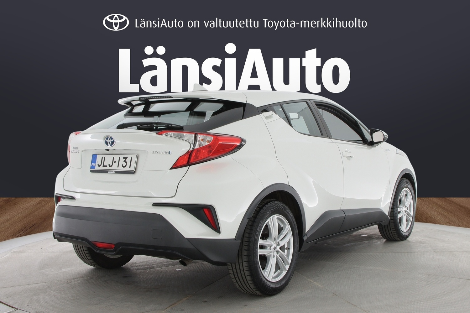 Toyota C-HR vaihtoauto