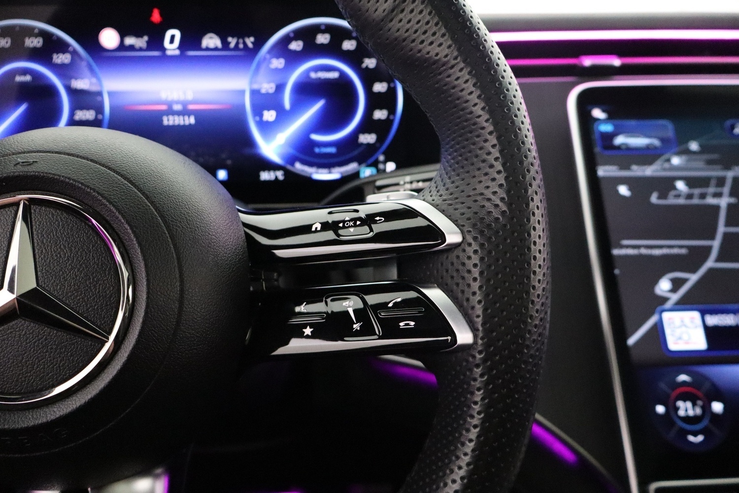 Mercedes-Benz EQE vaihtoauto
