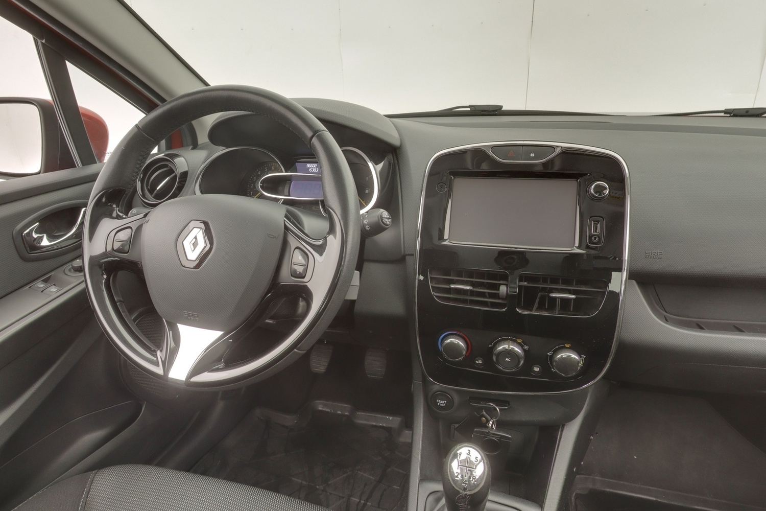 Renault Clio vaihtoauto