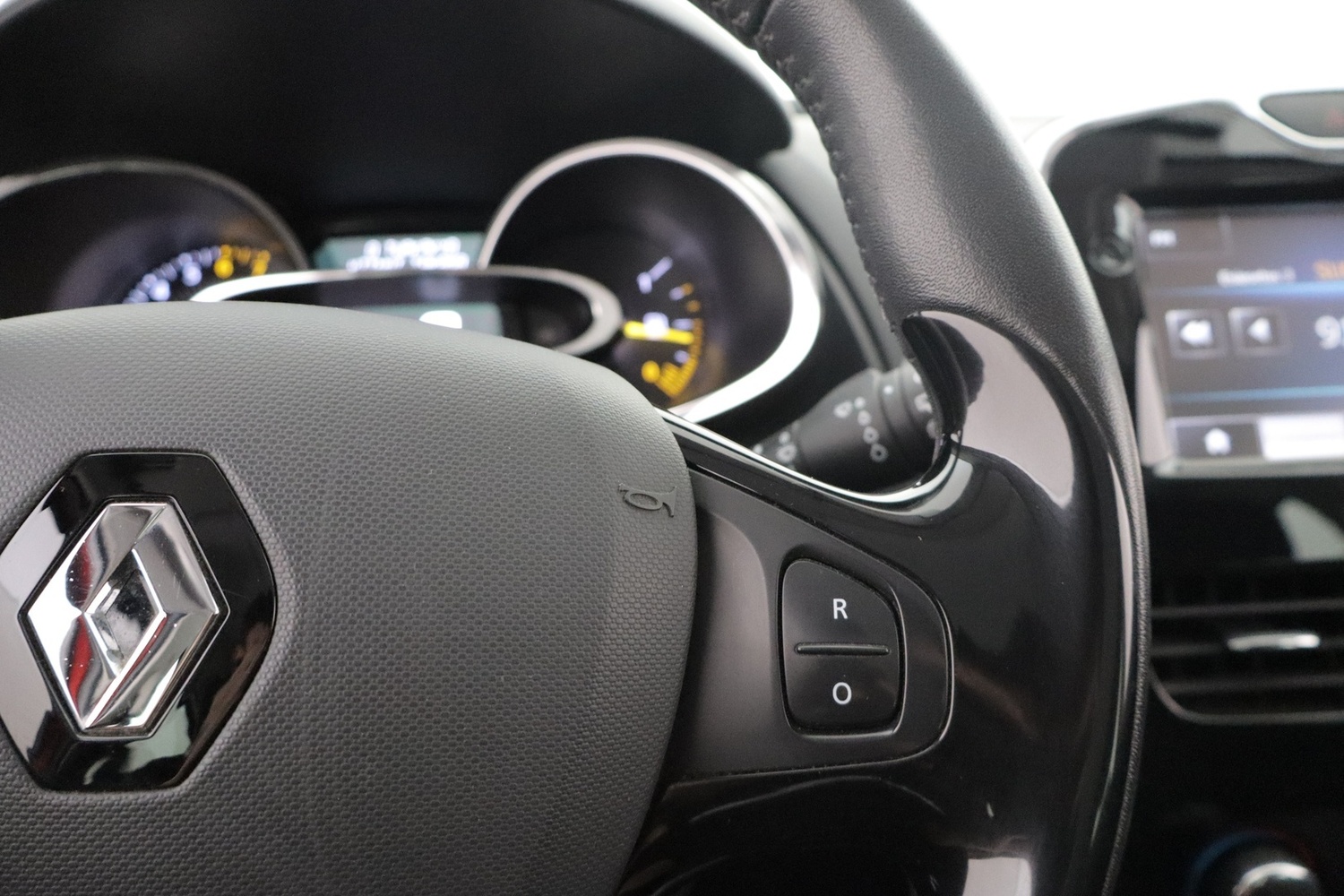 Renault Clio vaihtoauto