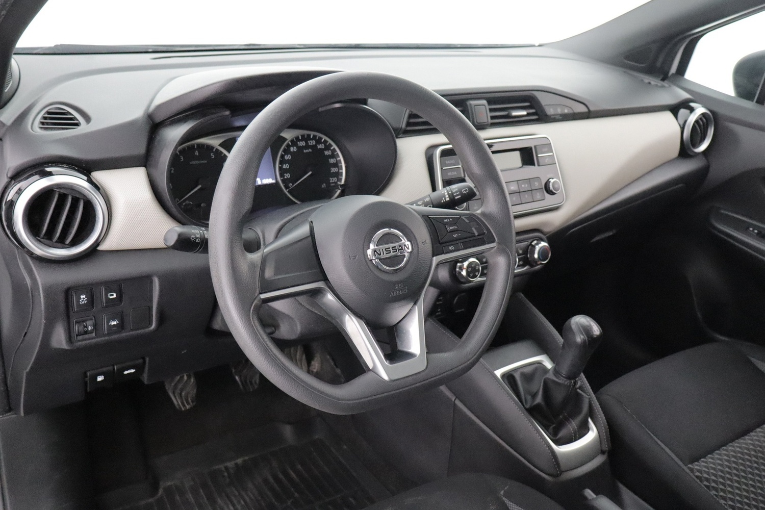 Nissan Micra vaihtoauto
