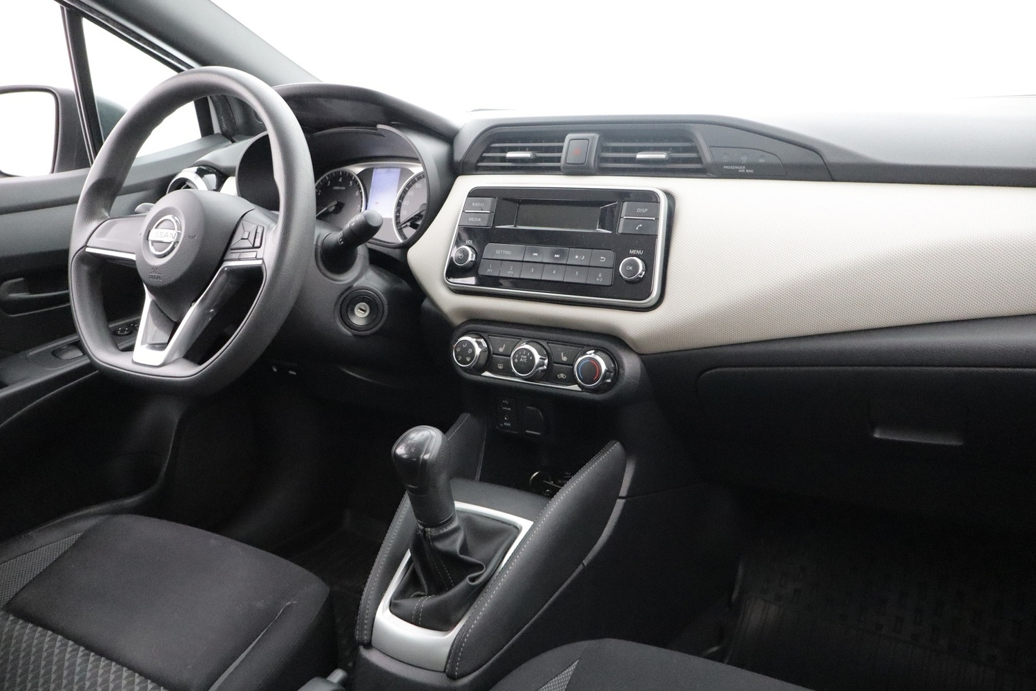 Nissan Micra vaihtoauto