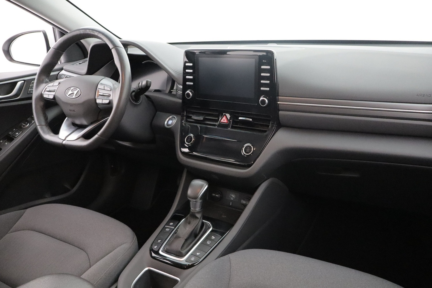 Hyundai IONIQ plug-in vaihtoauto