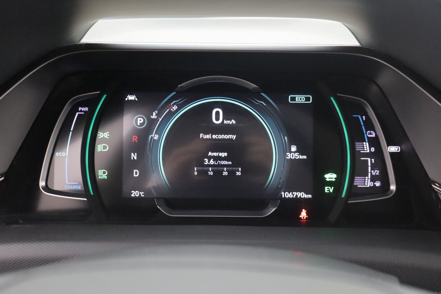 Hyundai IONIQ plug-in vaihtoauto