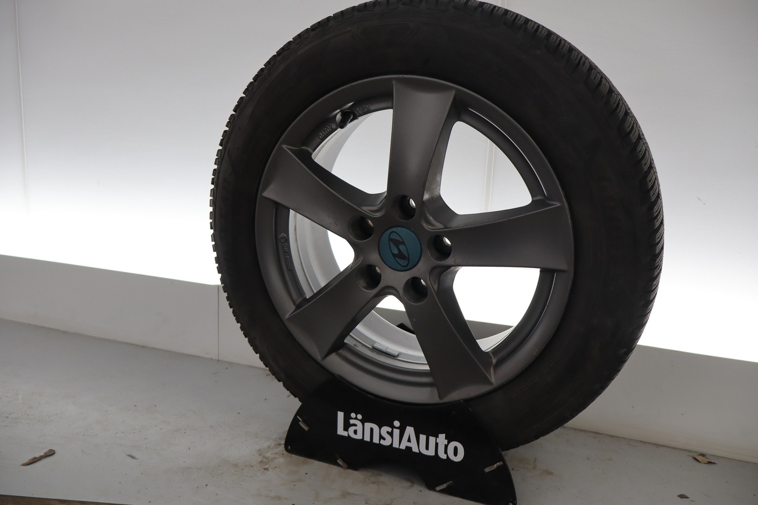 Hyundai IONIQ plug-in vaihtoauto