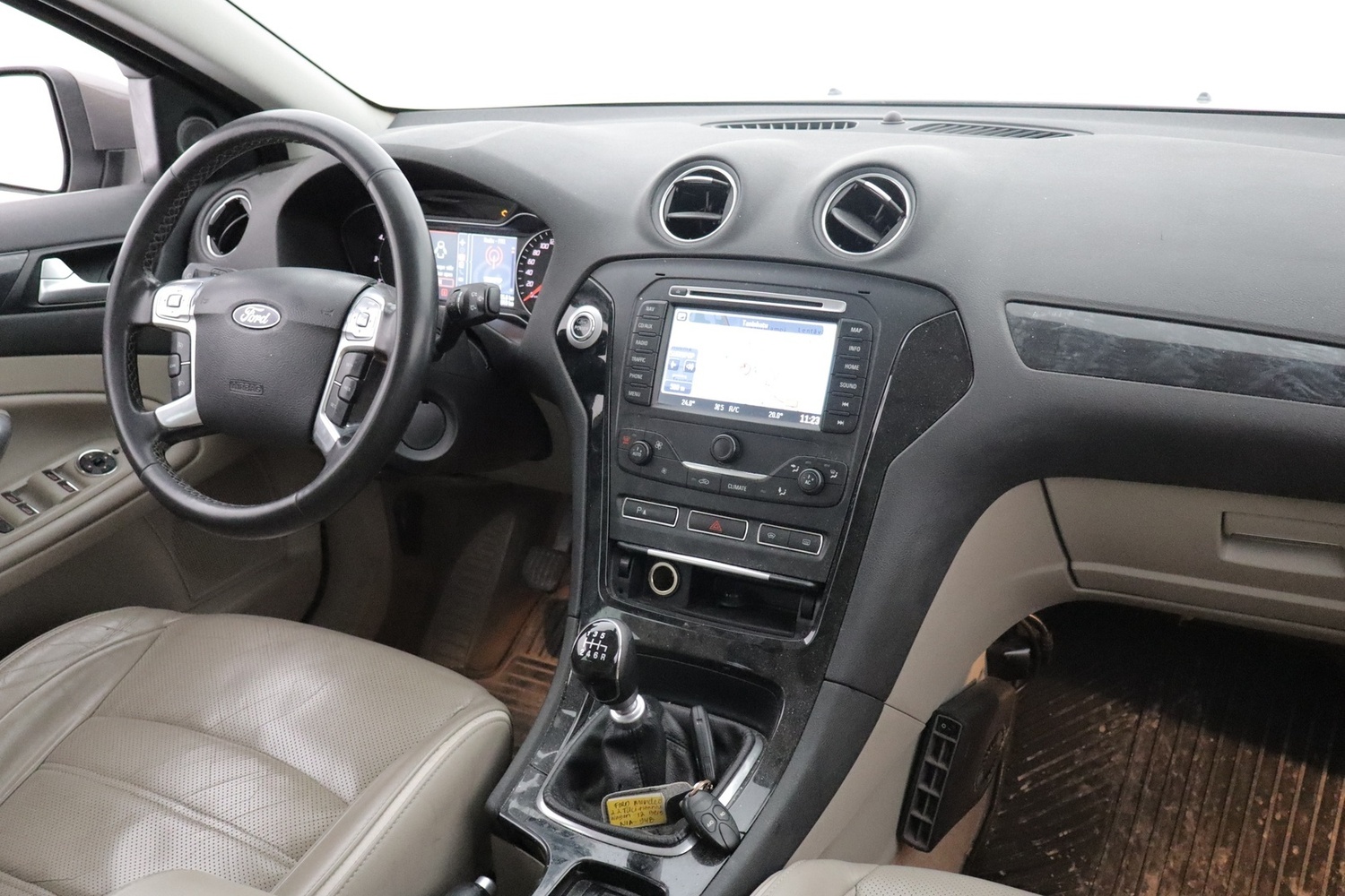 Ford Mondeo vaihtoauto