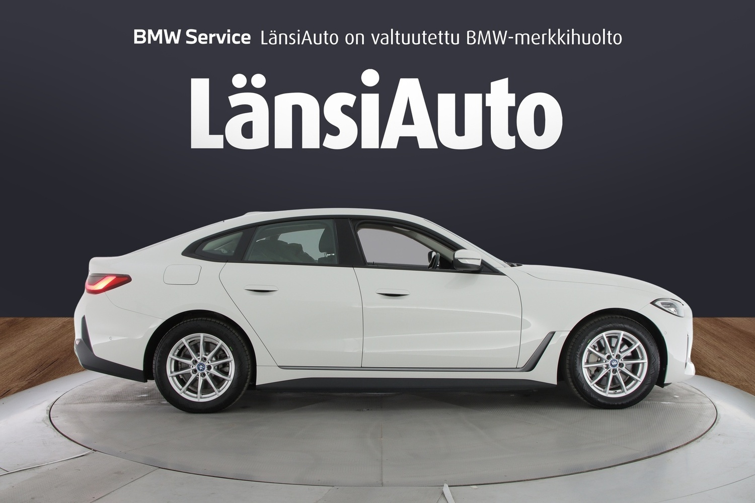 BMW i4 vaihtoauto