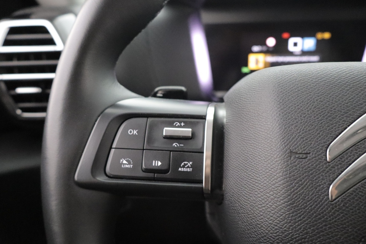 Citroën C4 X vaihtoauto