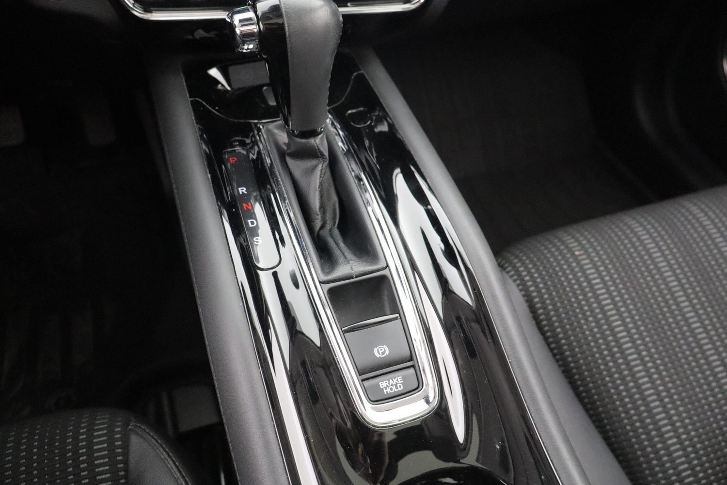 Honda HR-V vaihtoauto