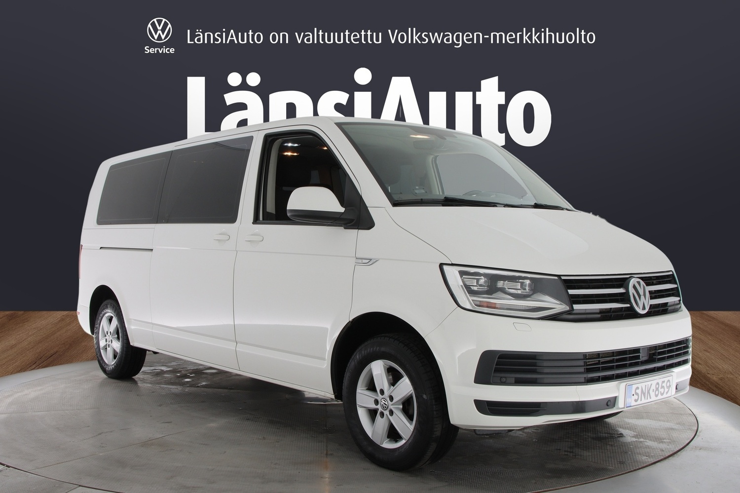 Volkswagen Caravelle vaihtoauto