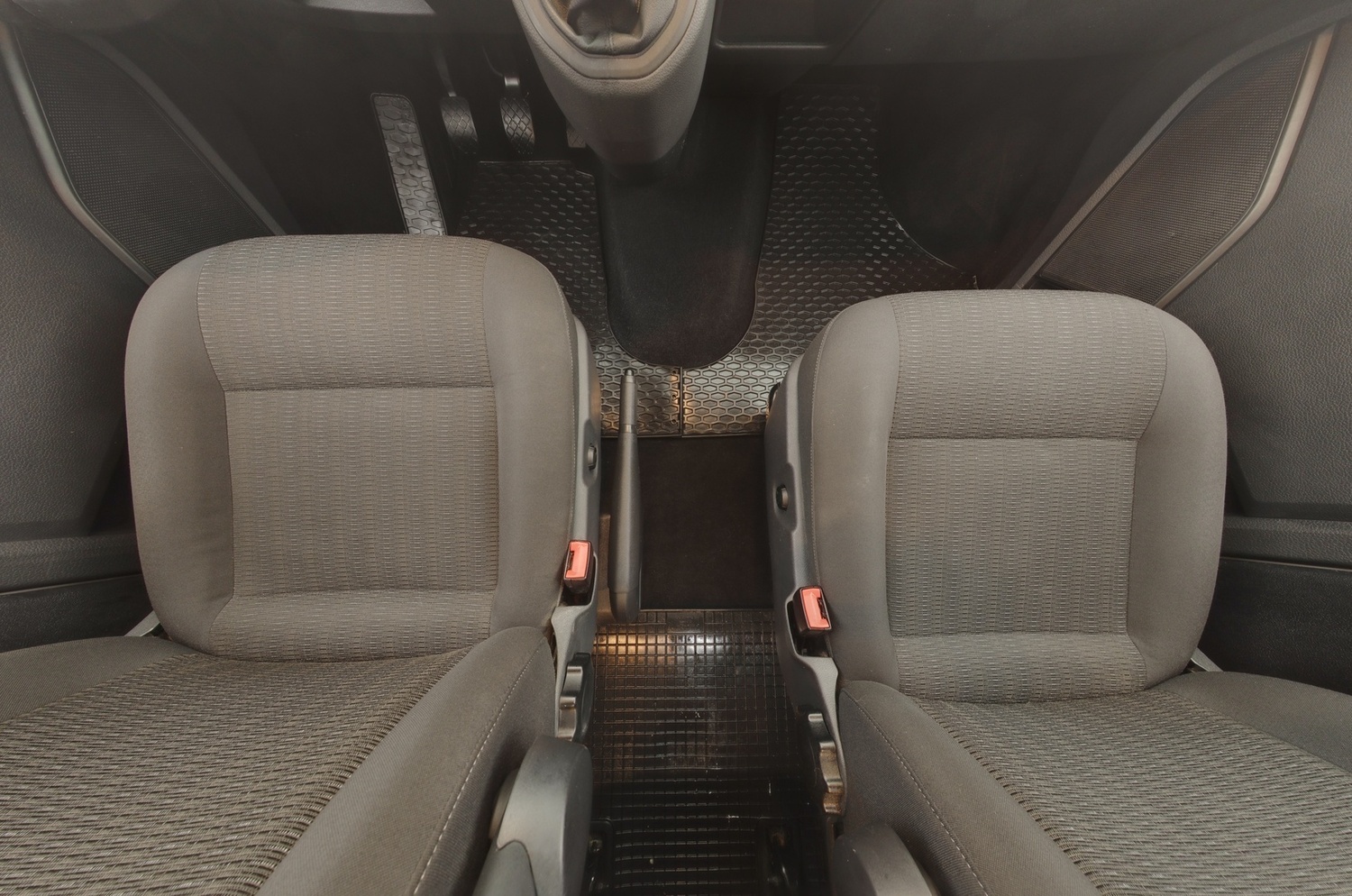 Volkswagen Caravelle vaihtoauto