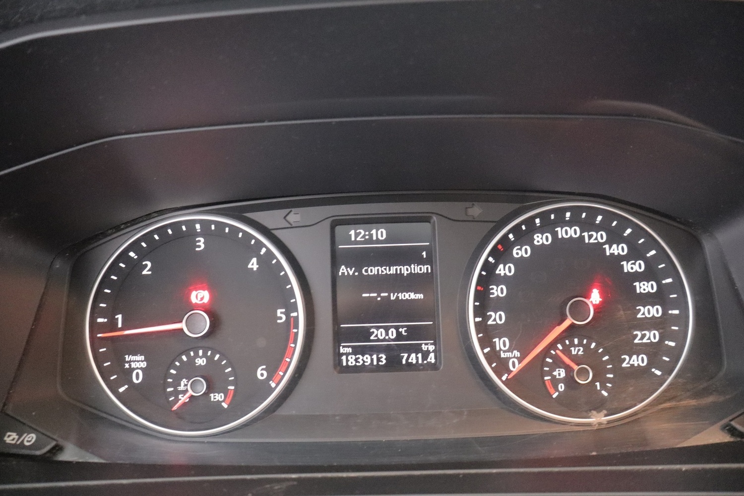Volkswagen Caravelle vaihtoauto