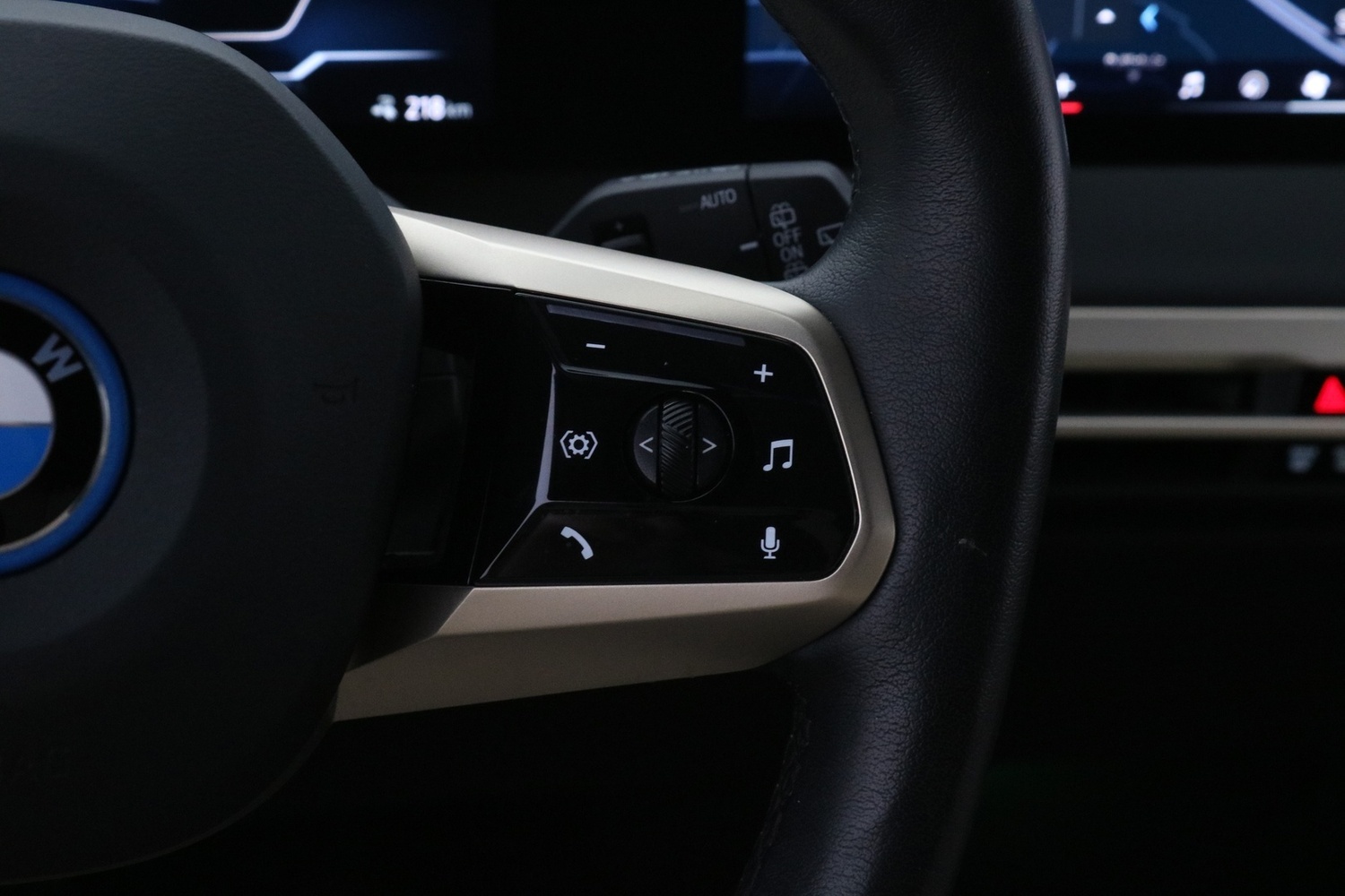 BMW iX vaihtoauto