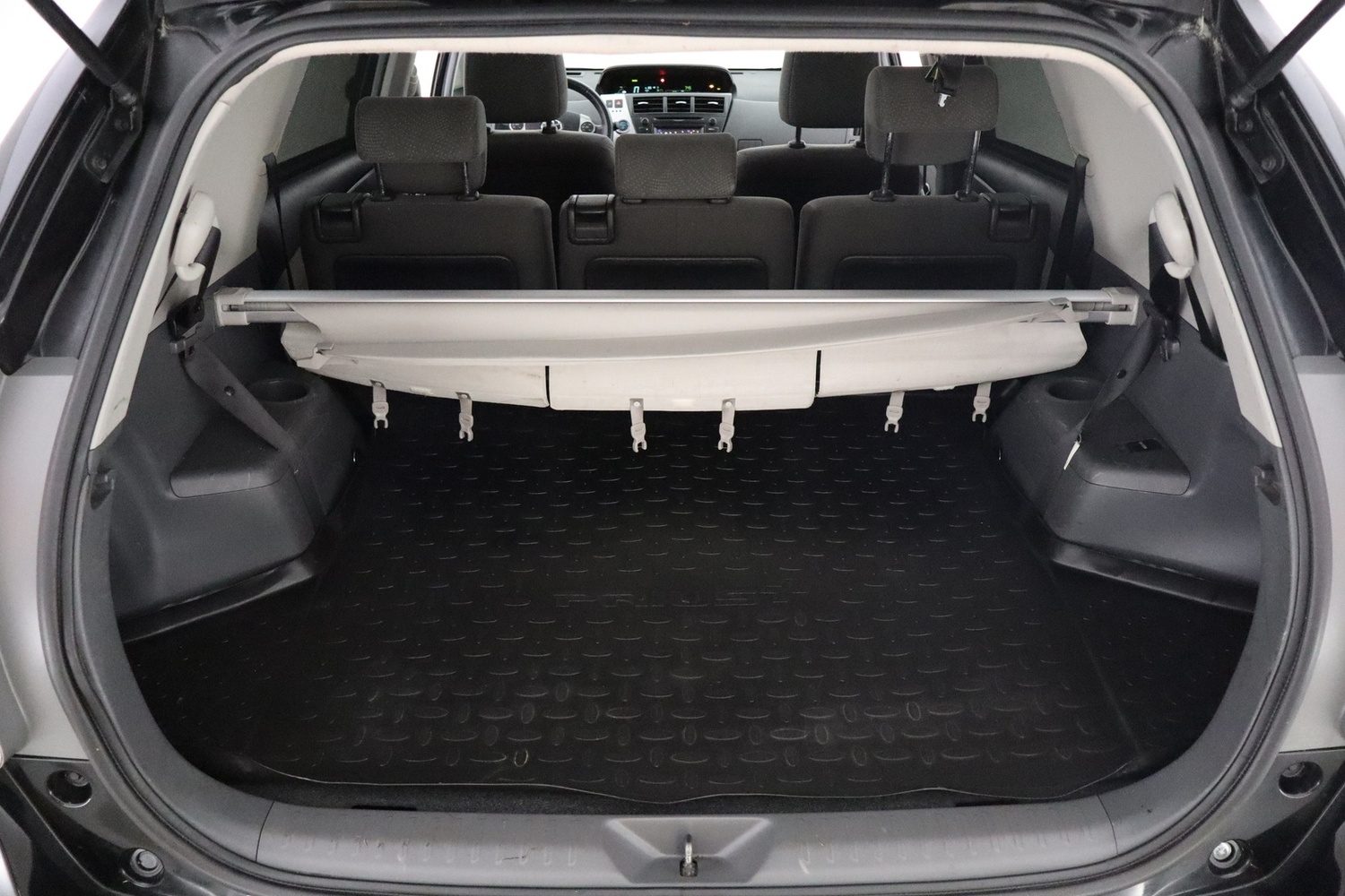 Toyota Prius+ vaihtoauto