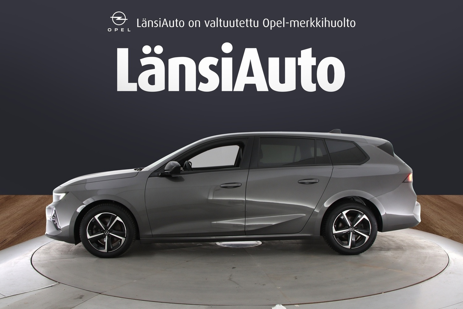 Opel Astra vaihtoauto