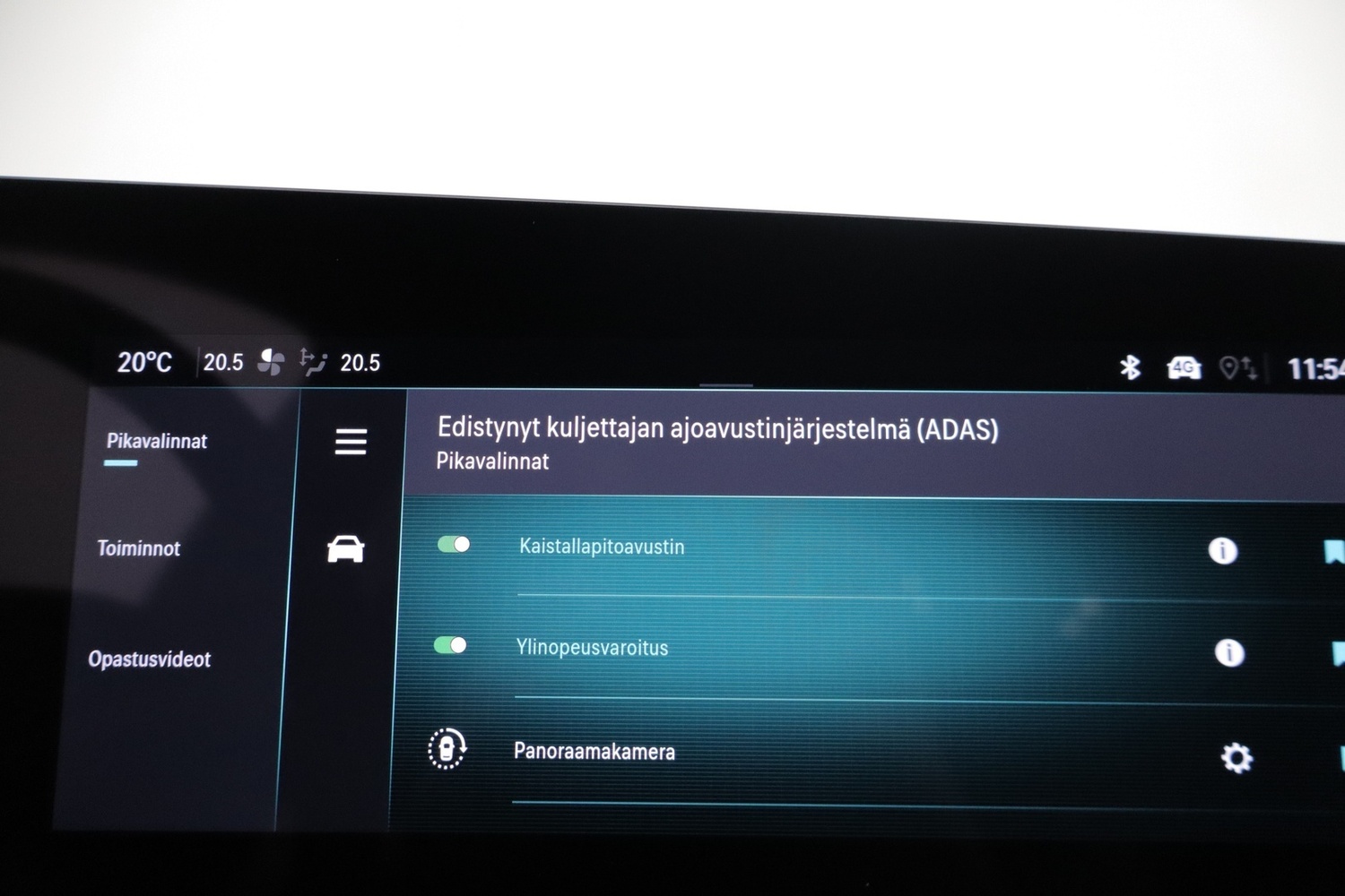 Opel Astra vaihtoauto