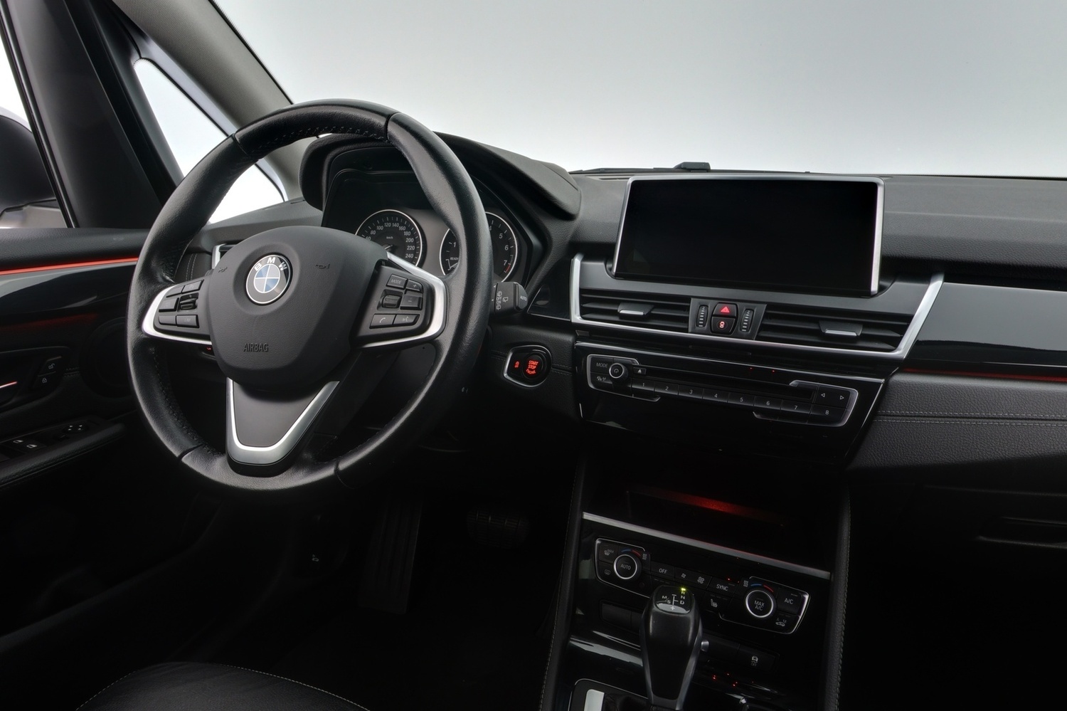 BMW 218 vaihtoauto