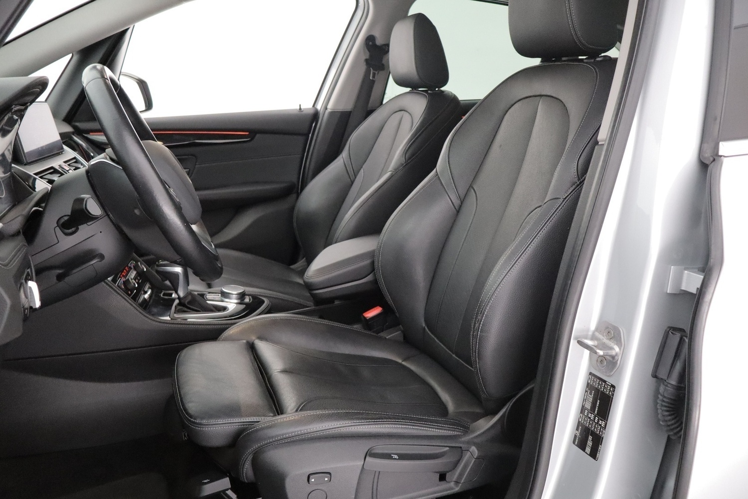BMW 218 vaihtoauto