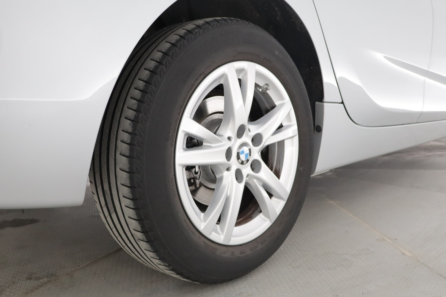 BMW 218 vaihtoauto