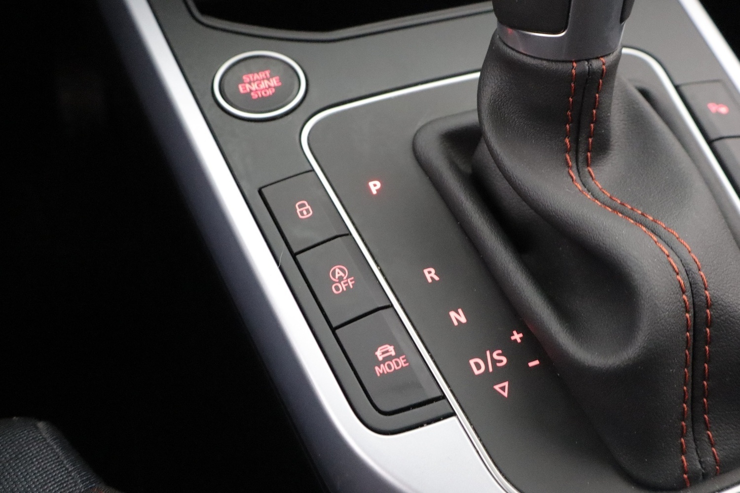 SEAT Arona vaihtoauto
